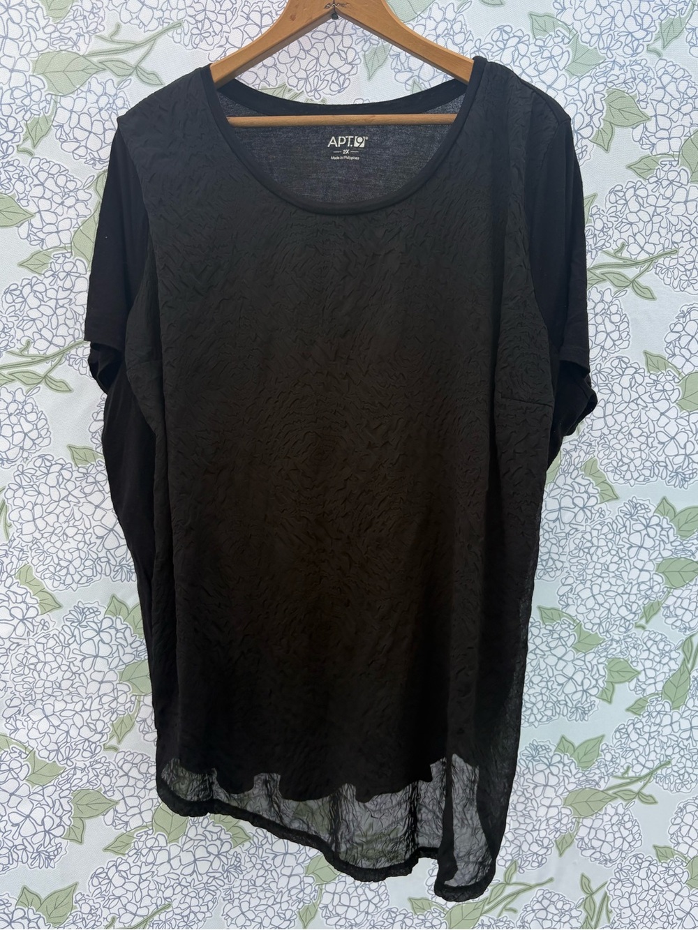 Apt. 9 Black Short Sleeve Tunic
